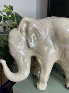 ✨ Stately & Shimmering: Large Vintage Pearlescent Ceramic Elephant ✨